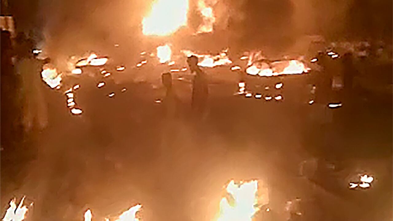 Explosión de un depósito de combustible en Sierra Leona deja al menos 92 muertos