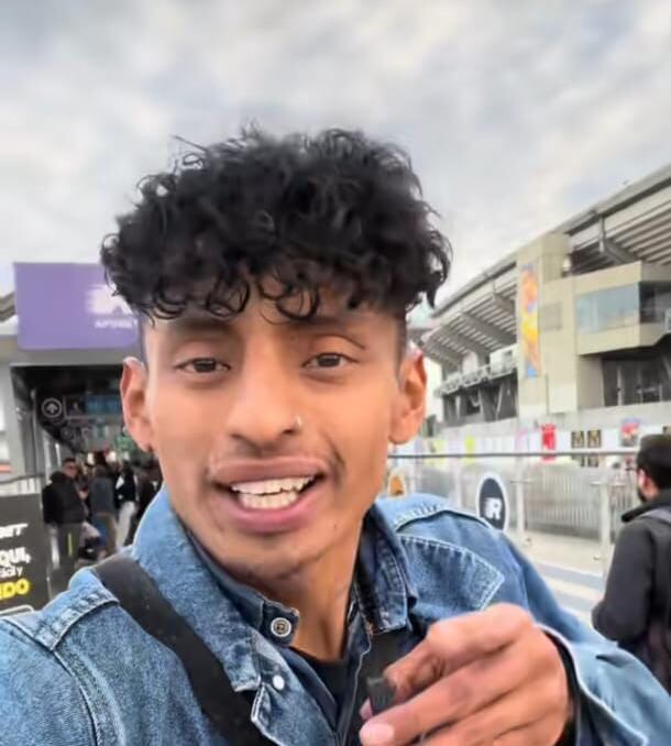 Cantante de TransMilenio viral por plata recaudada.