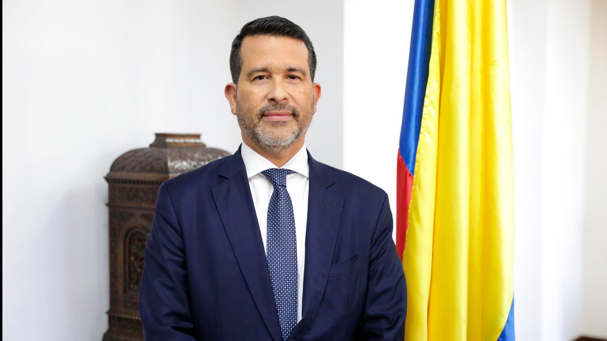 Luis Eduardo Llinás Director de Dian