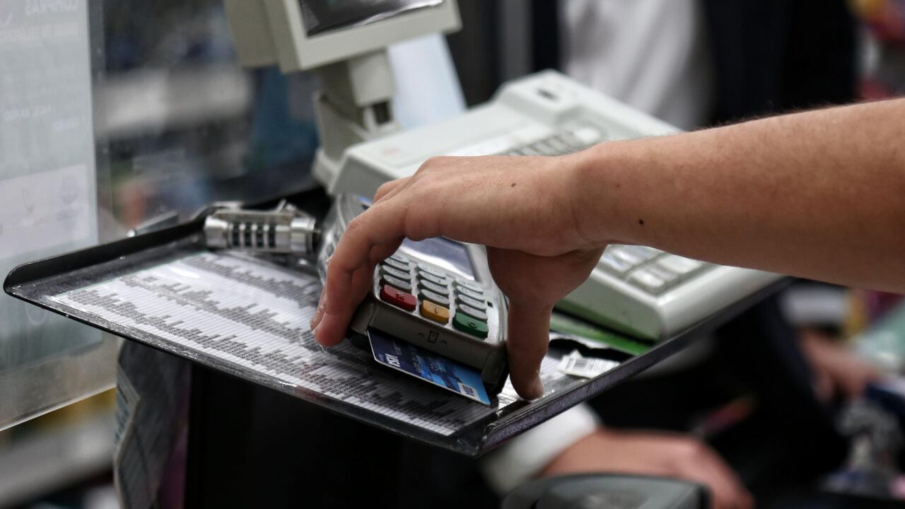 Las compras de electrodomésticos, computadores y equipos de comunicaciones sólo podrán realizarse de manera virtual en el segundo día sin IVA.