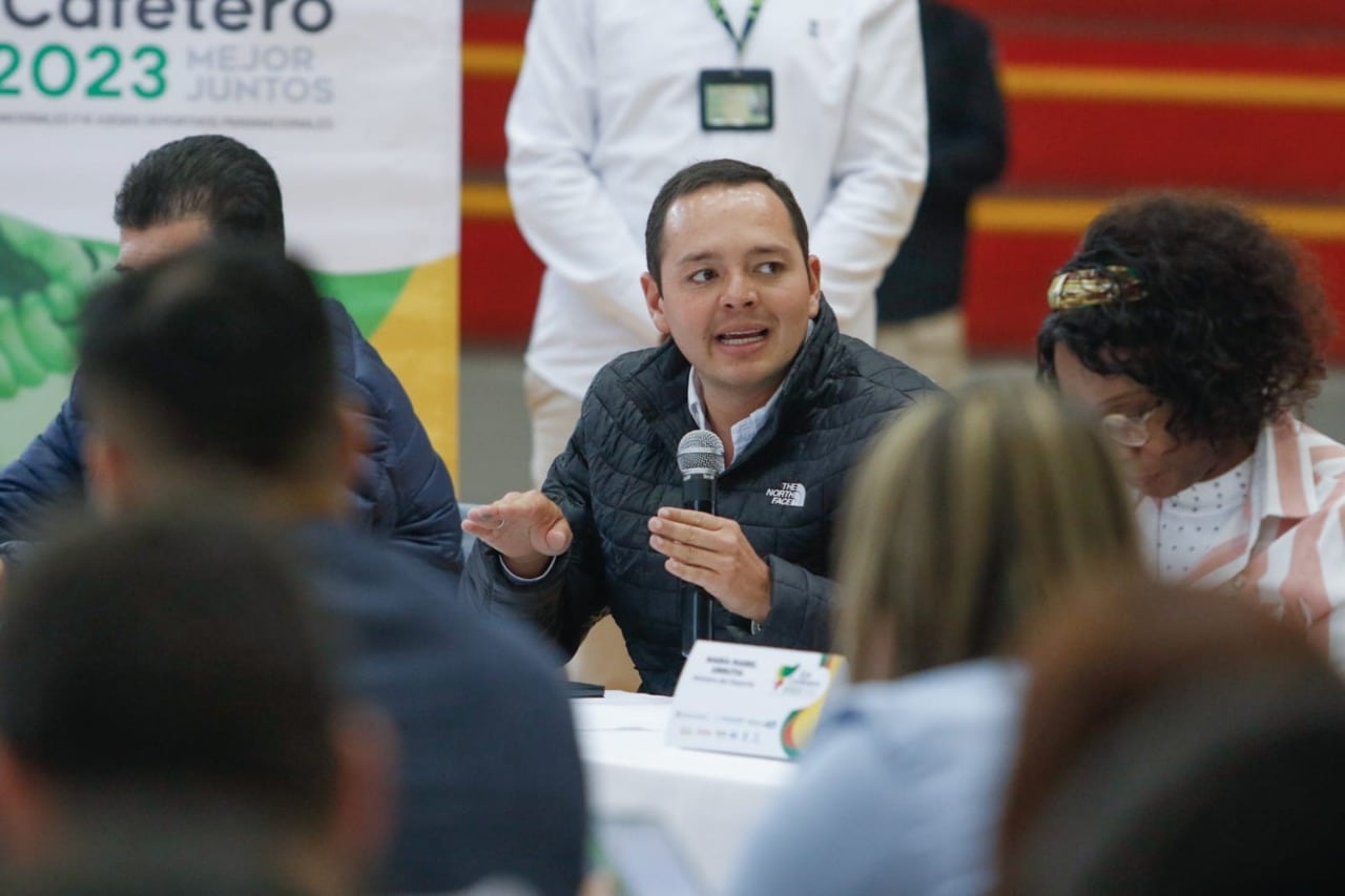 Desde la administración municipal se informó a la ciudadanía que el secretario Jurídico de Manizales, Juan David Duque Rendón, asumirá las funciones de alcalde encargado