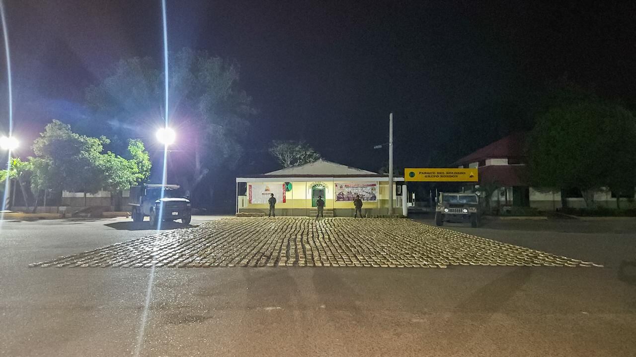 Droga incautada por el Ejército Nacional.