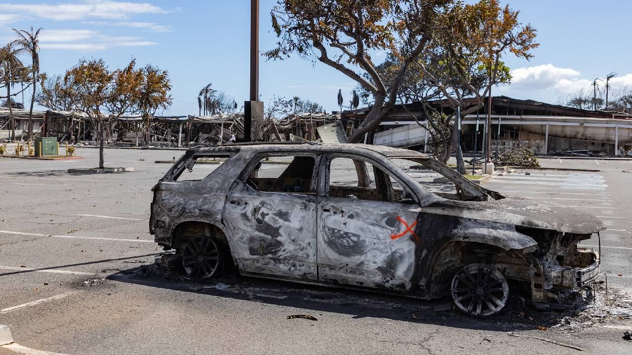 El número de víctimas mortales por los incendios en Hawái continúa aumentando.