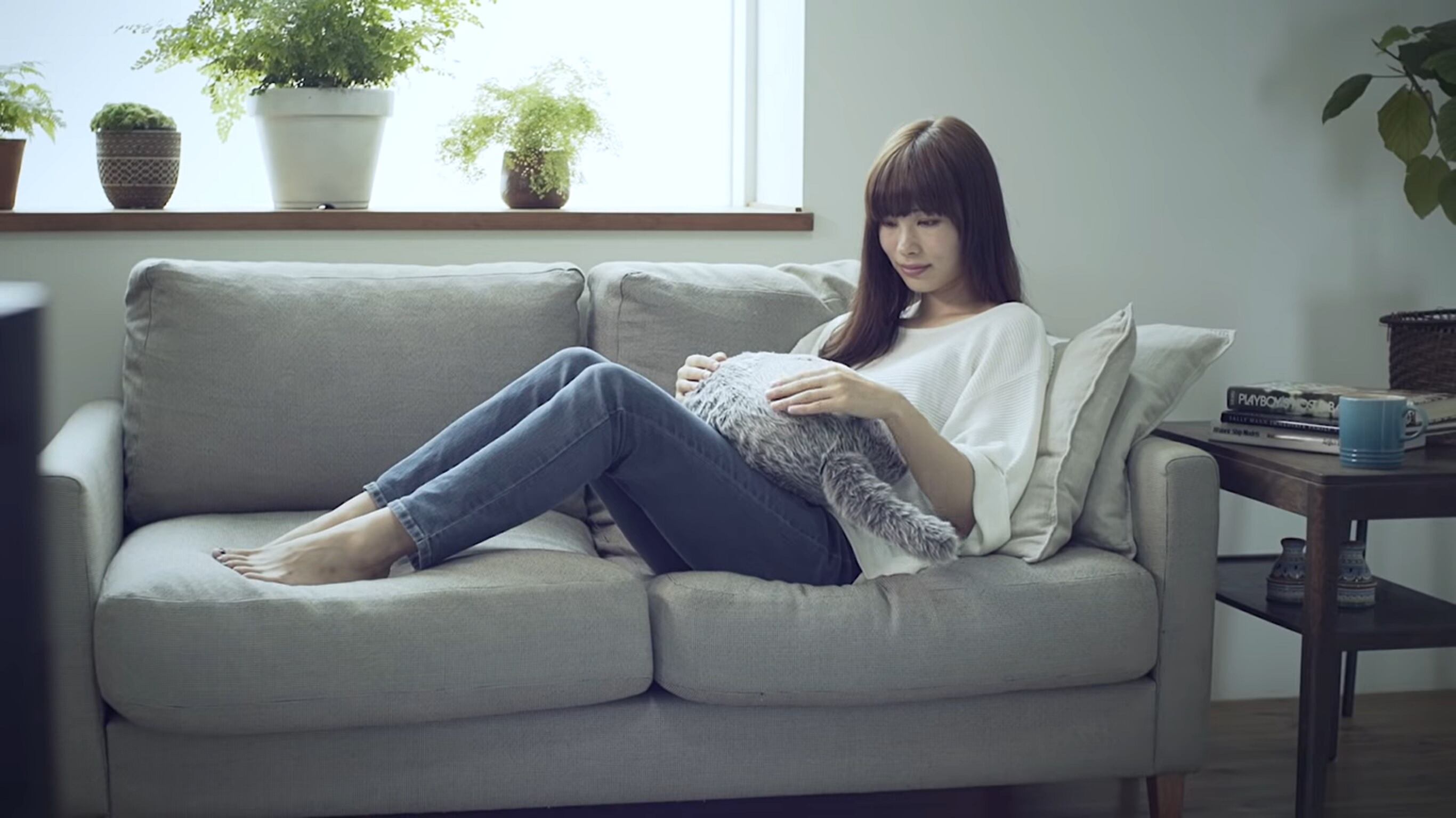 Qoobo es un robot terapéutico en forma de cojín con cola