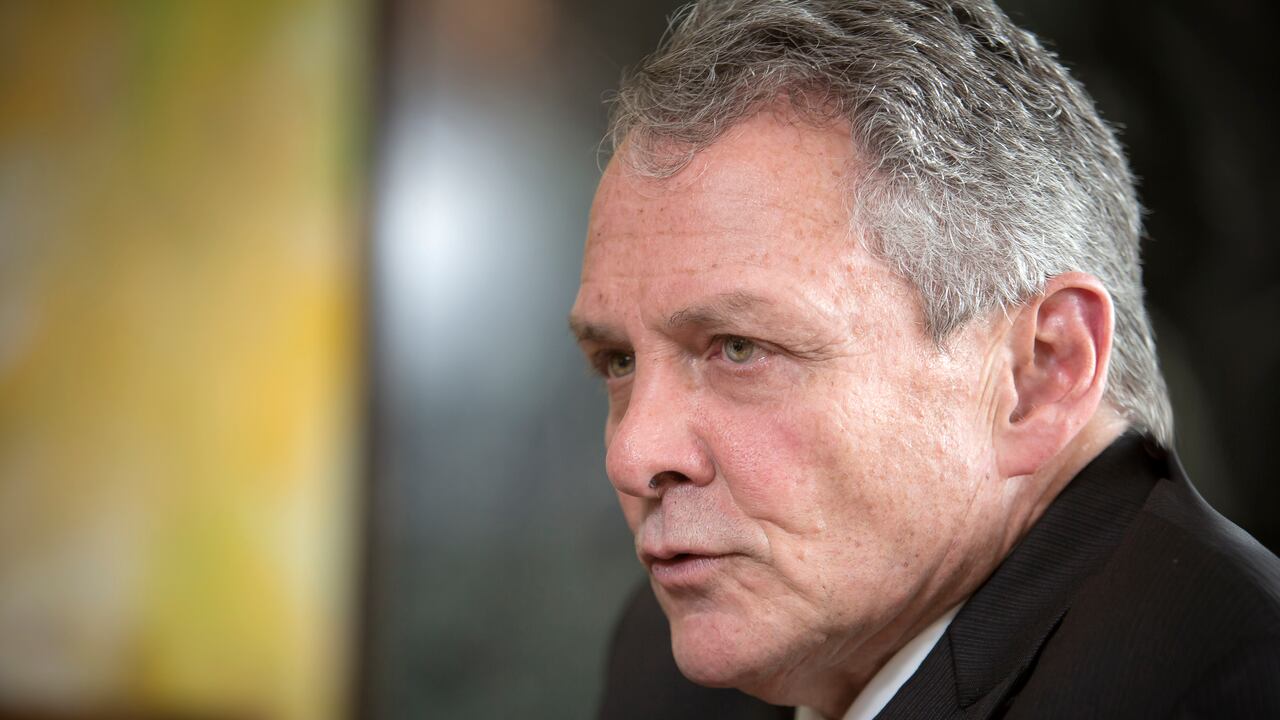 Juan José Echavarría.