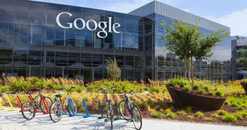 1. El puesto número uno lo obtuvo Google, otra firma del sector tecnológico que seduce a las nuevas generaciones con su innovador modelo de negocio y hasta sus modernas oficinas, pensadas para despertar la creatividad. 