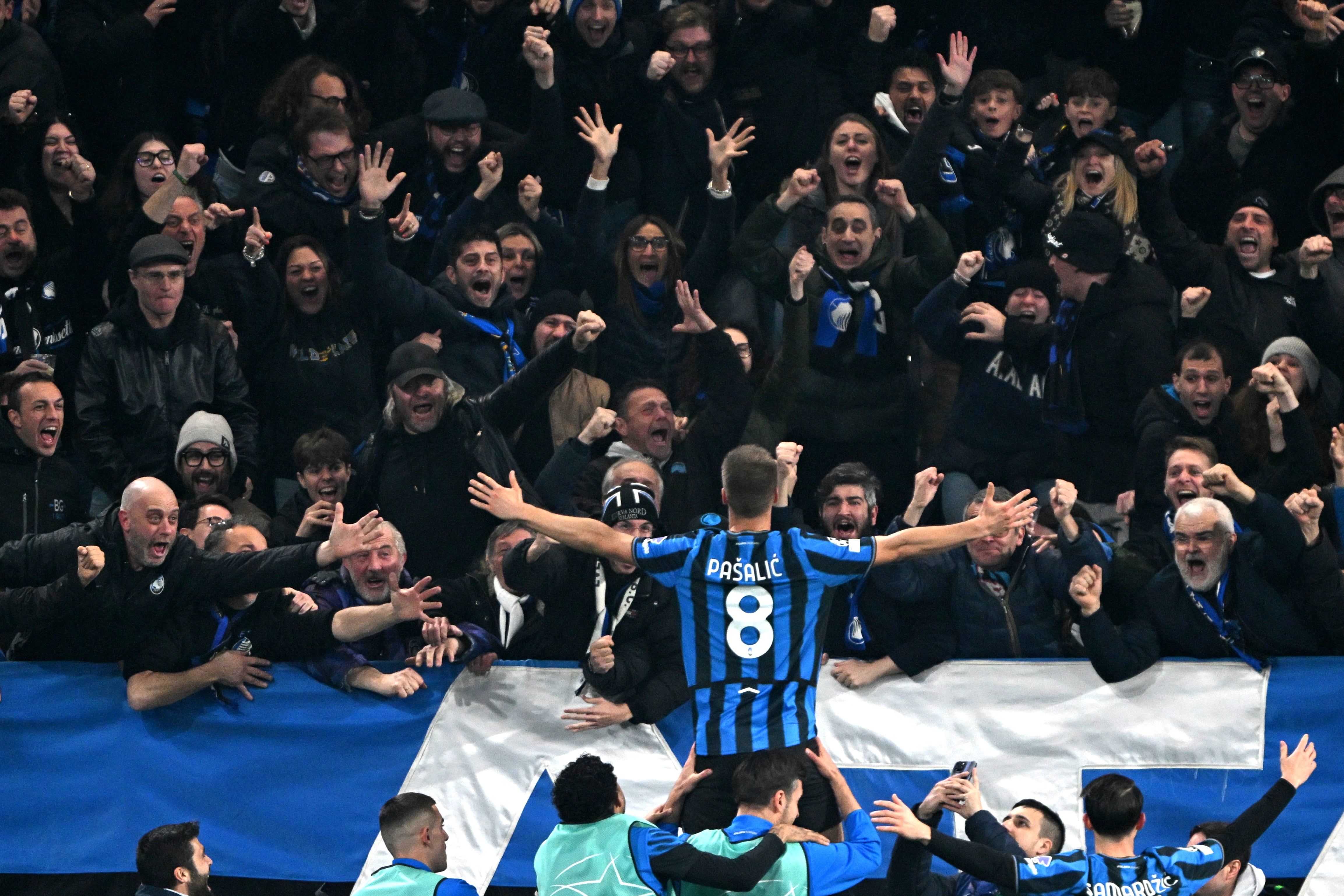 25 February 2026, Italy, Bergamo: Soccer, Men, Champions League, Knockout round, Intermediate round, Second legs, Atalanta Bergamo - Borussia Dortmund, New Balance Arena, Mario Pasalic (8, Atalanta) celebrates his goal for 3:0. Photo: Federico Gambarini/dpa (Photo by Federico Gambarini/picture alliance via Getty Images)