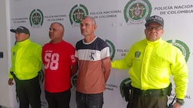Dos hombres capturados por la muerte en extrañas circunstancias de Yulixa Toloza