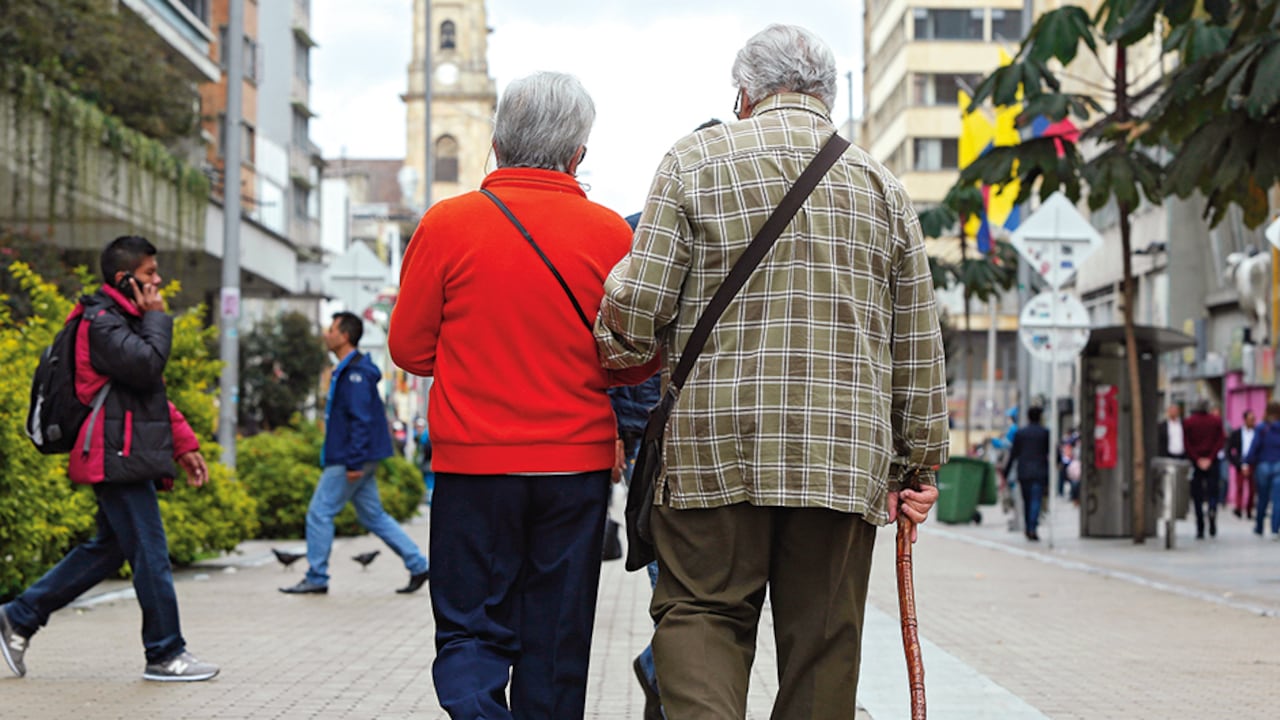 La proporción de personas mayores de 60 años respecto al resto de la población pasará del 9 por ciento en 2005 al 31 por ciento en 2060.