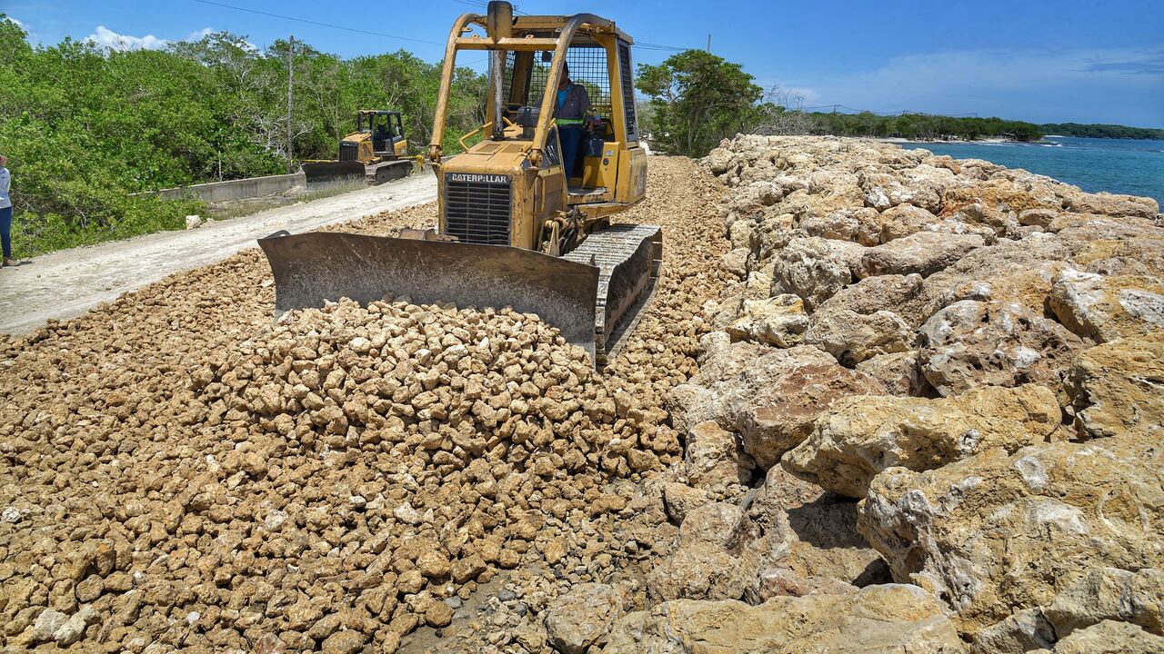 Obras en Barú, zona insular de Cartagena.