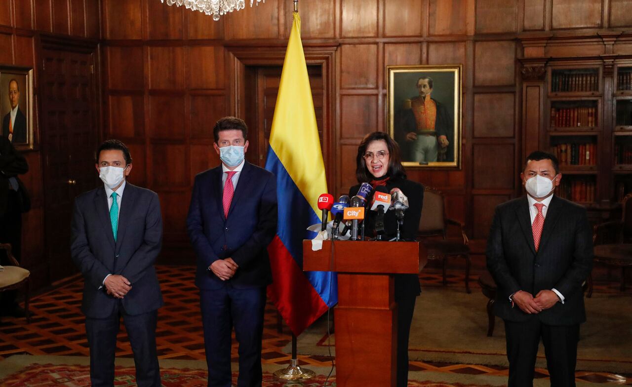 Declaración de la Canciller Claudia Blum despues de la reunión extraordinaria que citó el gobierno colombiano con el embajador de Cuba en Colombia, José Luis Ponce , Al encuentro asistieron el ministro de defensa, Diego Molano; el alto comisionado para la paz, Miguel Ceballos,
Bogota feb 11 del 2021