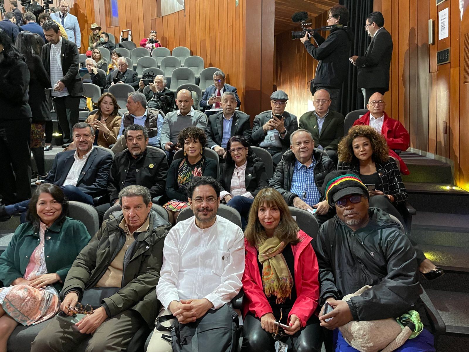 Negociadores del Gobierno en los diálogos de paz con el ELN.