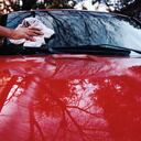 Lavar el carro sin agua.