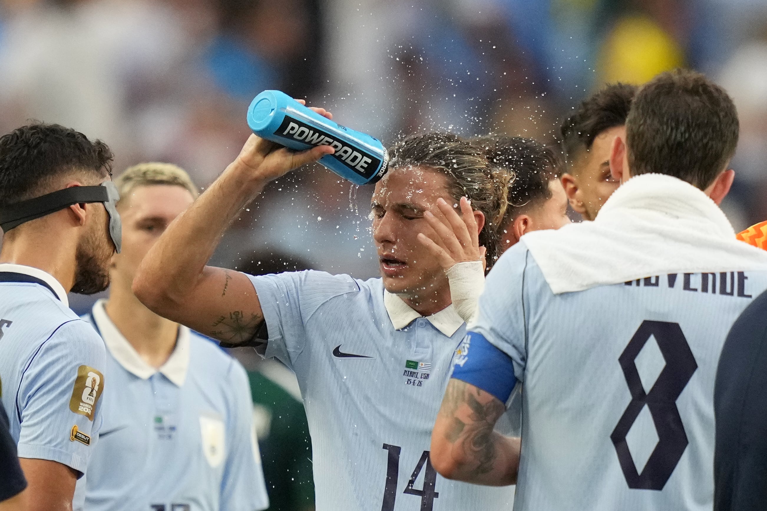 Pausa de hidratación en el partido de Uruguay contra Arabia Saudí en este Mundial 2026.