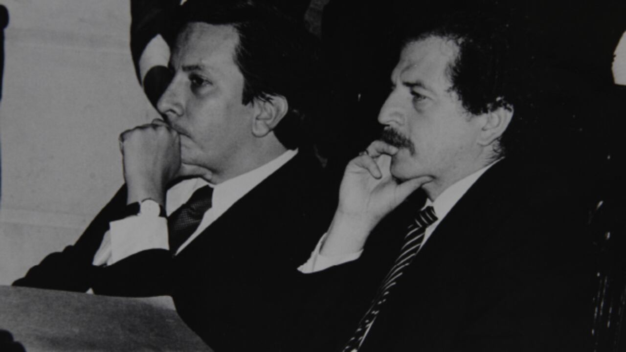 Luis Carlos Galán y Rodrigo Lara denunciaron los vínculos del narcotráfico dentro de la sociedad colombiana en una época en la que su influencia apenas empezaba a ser evidente.
