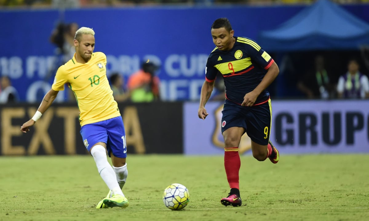 MANAUS, BRAZIL - SEPTEMBER 06: Neymar player of Brazil at Arena da Amazonia on September 6, 2016 in Manaus, Brazil. (Photo by Bruno Zanardo/Getty Images)