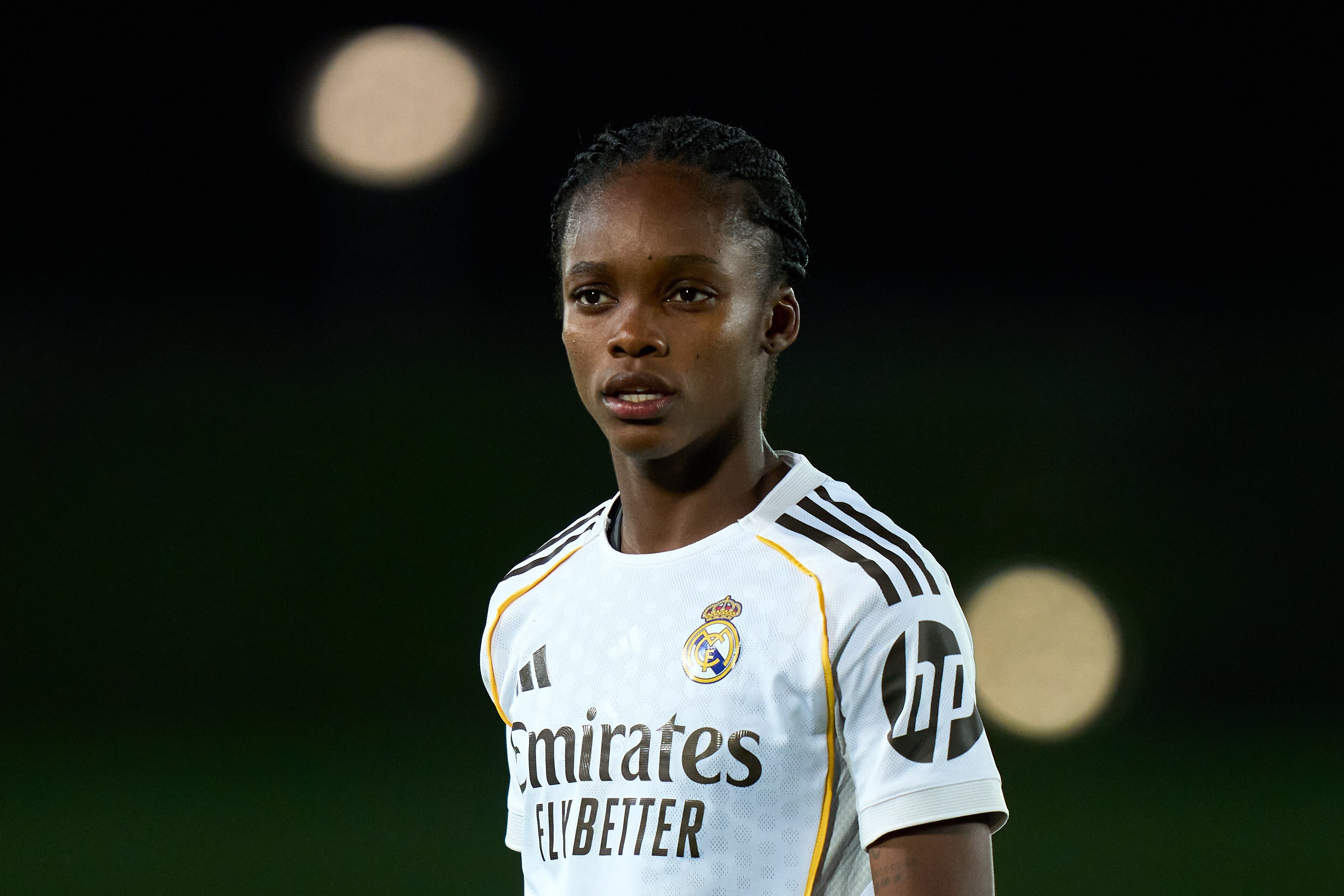 MADRID, SPAIN - SEPTEMBER 18: Linda Caicedo of Real Madrid looks on during the UEFA Women's Champions League qualifier match between Real Madrid and Eintracht Frankfurt at Estadio Alfredo Di Stefano on September 18, 2025 in Madrid, Spain. (Photo by Angel Martinez/Getty Images)
