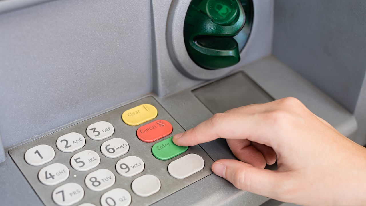 La prima de junio puede ser blanco fácil si no se toman medidas de seguridad en los retiros.