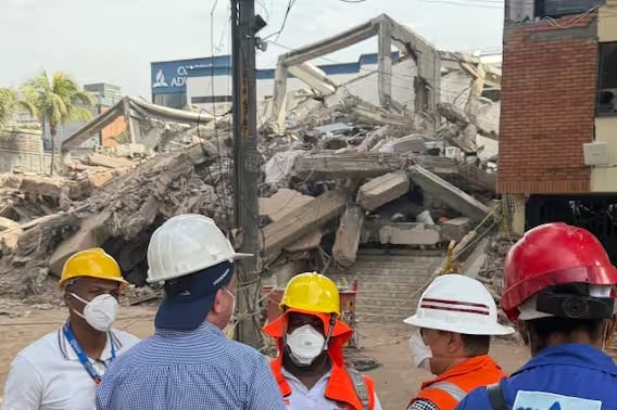 Avanzan labores de rescate en el edificio Vanessa de Cali