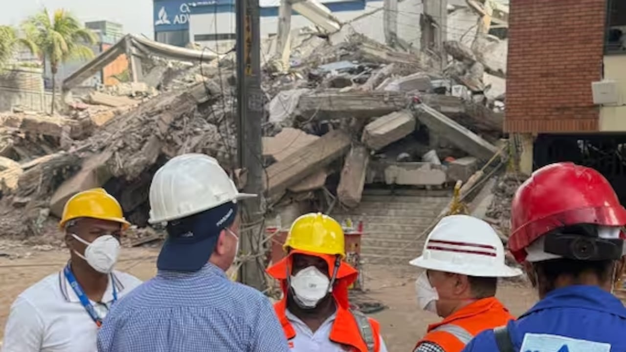 Avanzan labores de rescate en el edificio Vanessa de Cali.