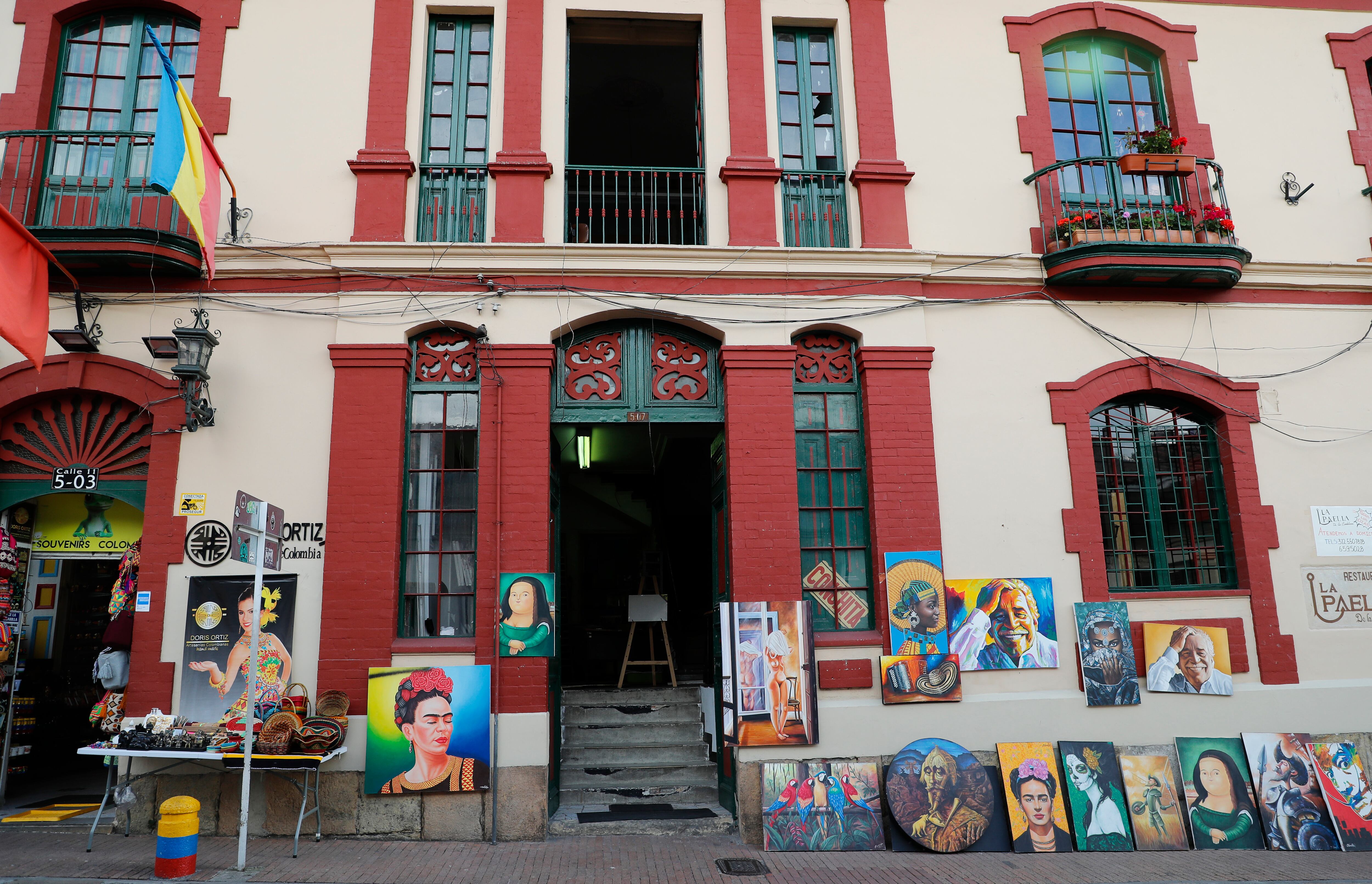 Centro de Bogotá calles Candelaria