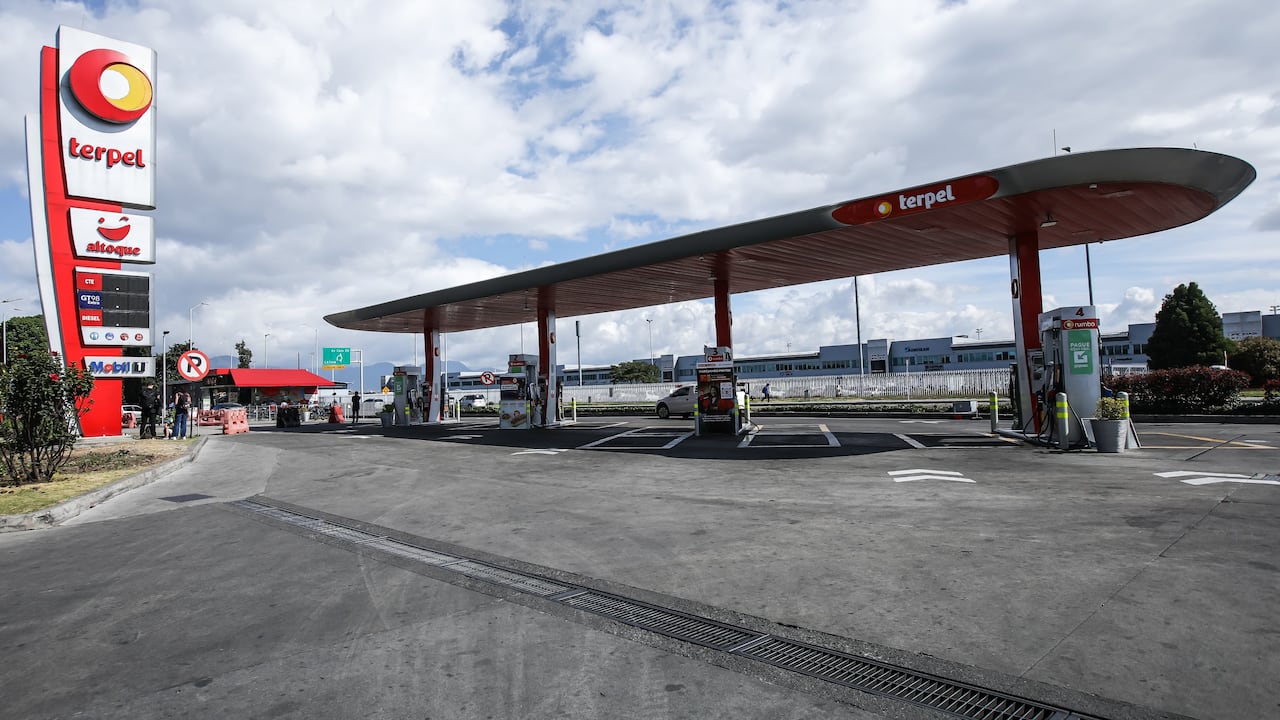 El precio de la gasolina es regulado por el Gobierno Nacional.