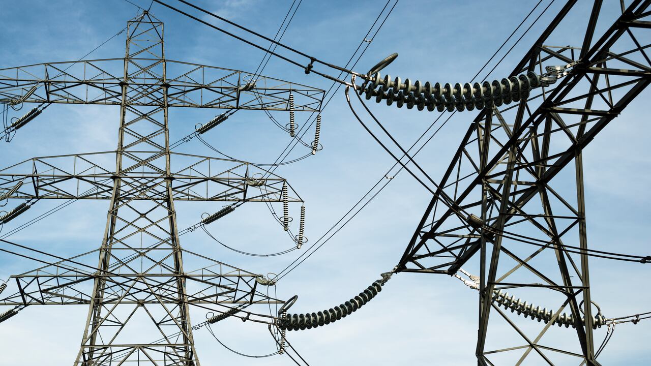 Las empresas del sector eléctrico continúan mostrando preocupación por las medidas que planea tomar el Gobierno Petro.