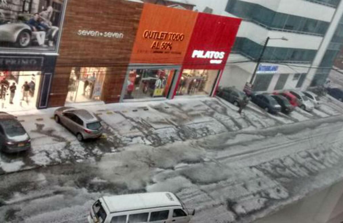 Twitter.com / @01olman  