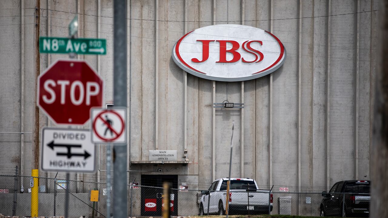JBS, el proveedor de carne más grande del mundo cerró todas sus plantas en EE. UU.