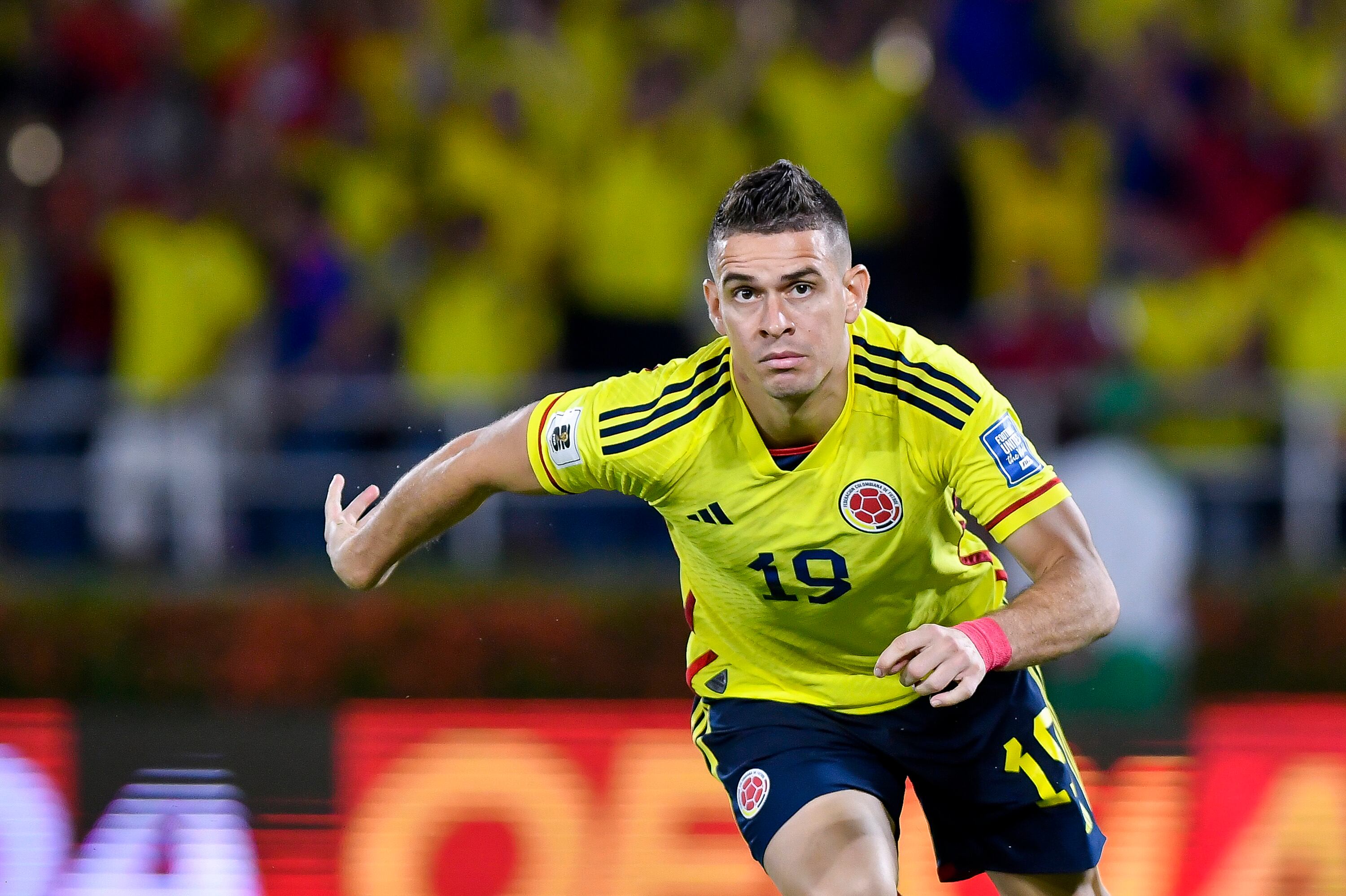BARRANQUILLA, COLOMBIA - SEPTEMBER 07: Rafael Santos Borre of Colombia celebrates after scoring the team's first goal during a FIFA World Cup 2026 Qualifier match between Colombia and Venezuela at Metropolitano Stadium on September 07, 2023 in Barranquilla, Colombia. (Photo by Gabriel Aponte/Getty Images)