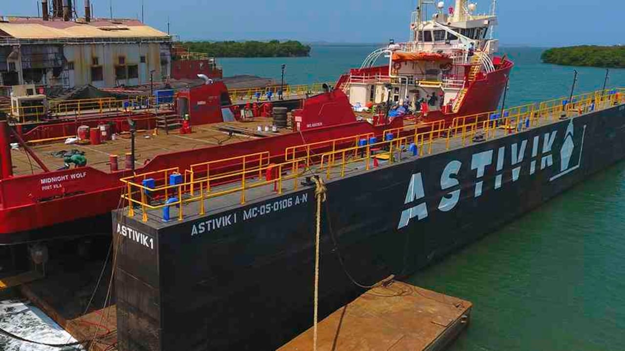 Industrias Astivik nació en 1972 a un costado de la bahía de Cartagena. Es un astillero avalado por la Dimar.