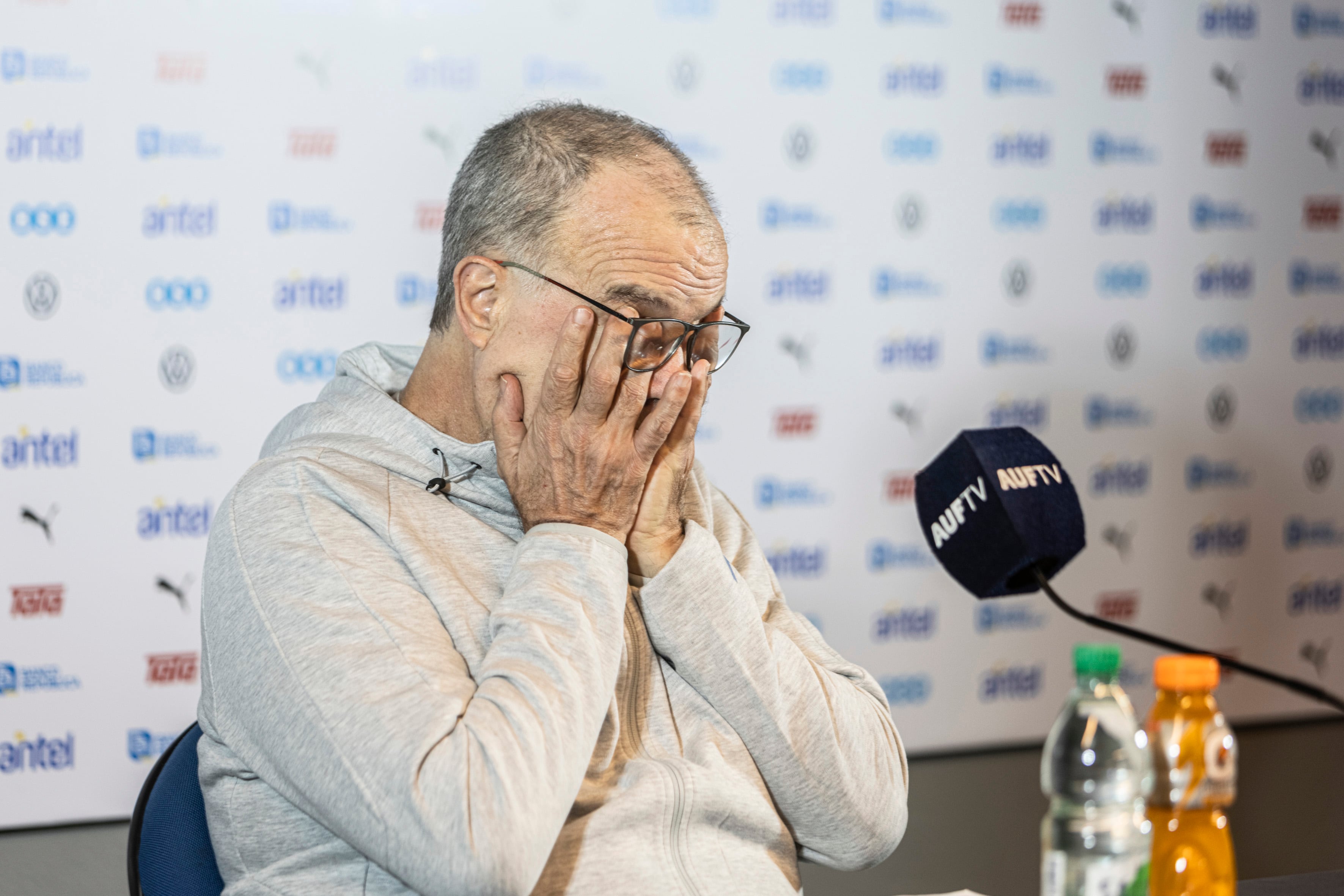 Marcelo Bielsa en Conferencia de Prensa de selección de Uruguay
