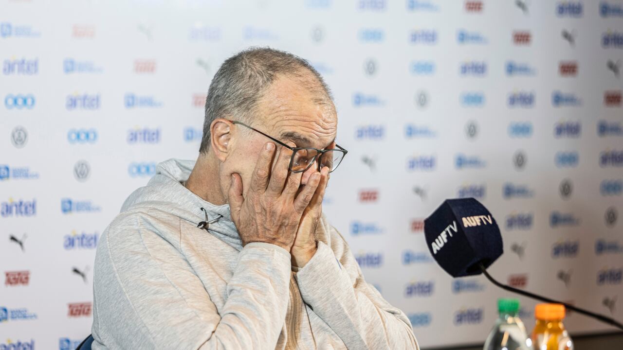 Marcelo Bielsa en Conferencia de Prensa de selección de Uruguay