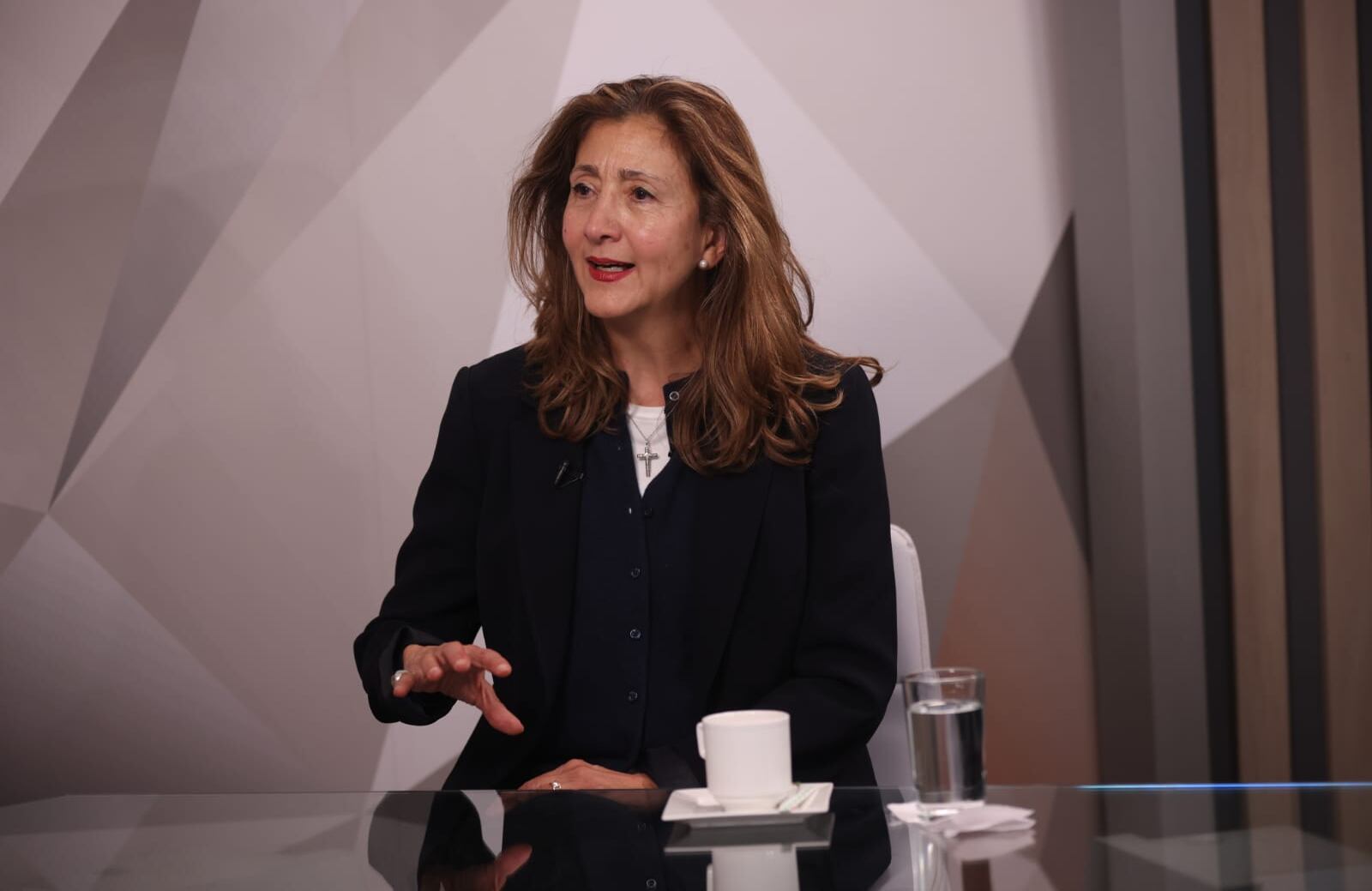 El Debate, Yesid Lancheros director de Semana, entrevista a Ingrid Betancourt