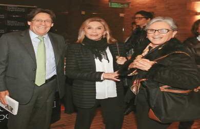  Hernando Santos, María Elvira de Santos y María Elvira Samper