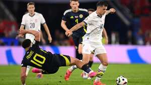 Duelo entre Suiza y Escocia.