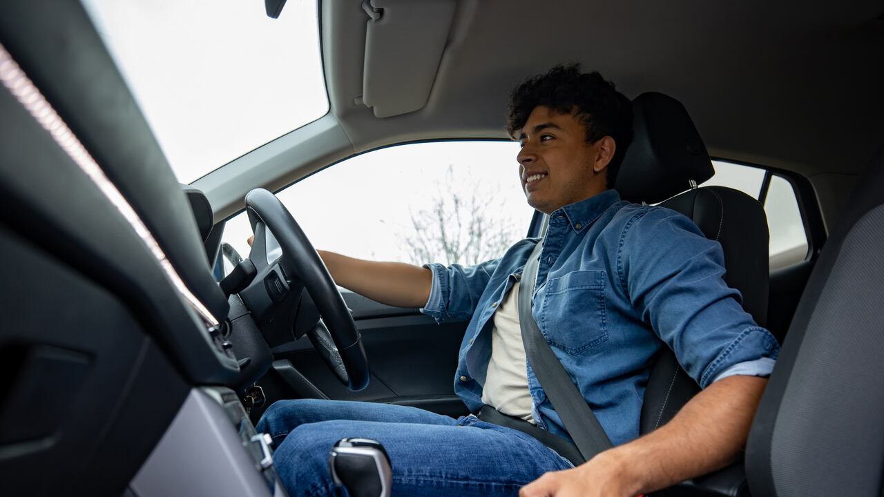 El freno de mano es un elemento clave para evitar accidentes en la vía