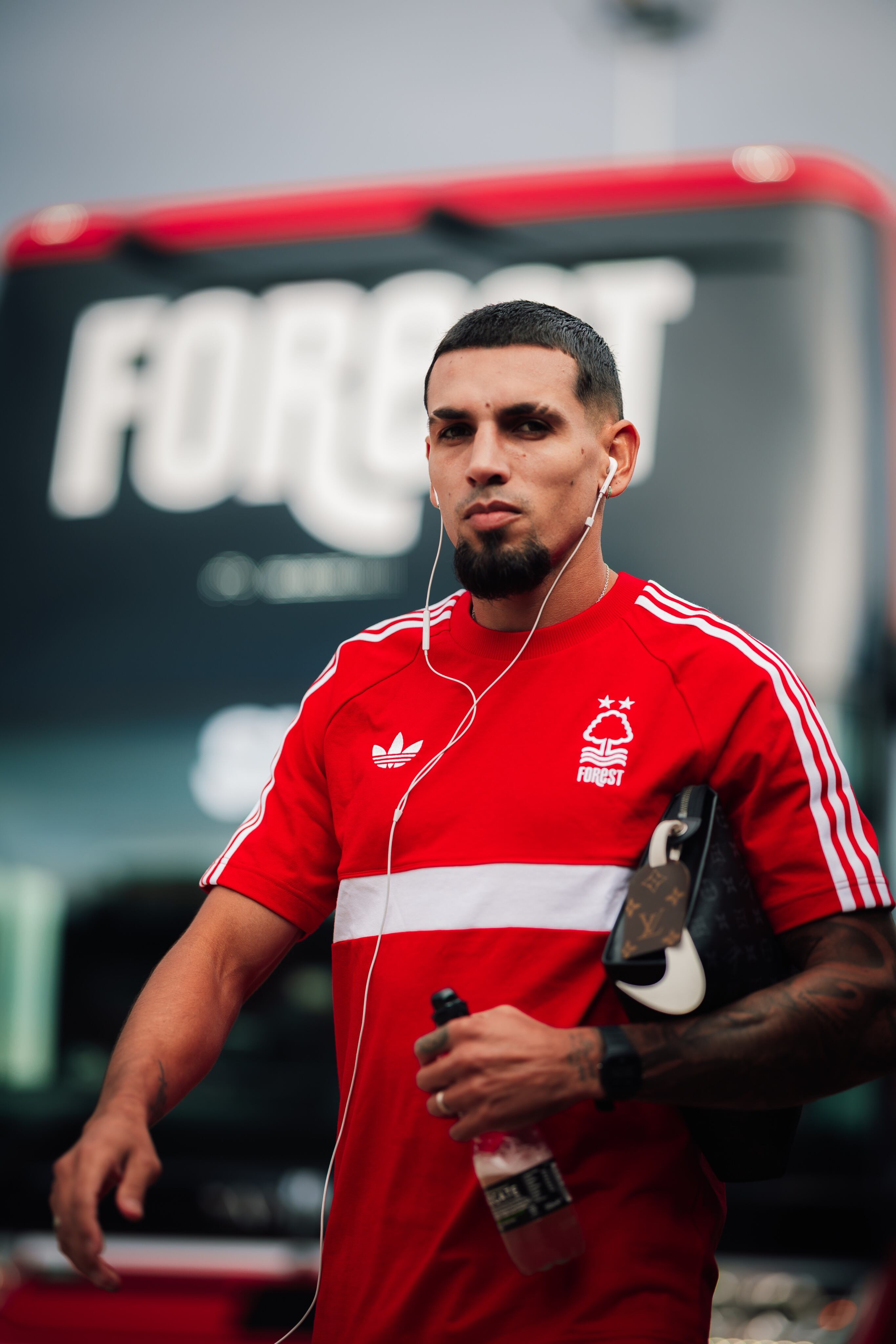 Daniel Muñoz en el Nottingham Forest