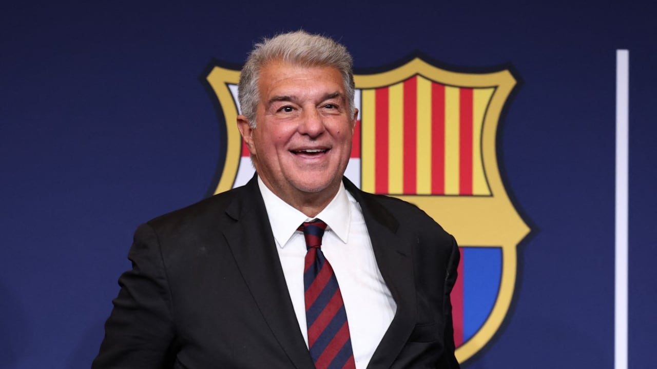 Joan Laporta ganó las elecciones del Barcelona y continuará al frente del club tras vencer a Víctor Font.
