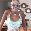 Laura Bozzo en su casa en Acapulco. Foto: Instagram: @laurabozzo_of