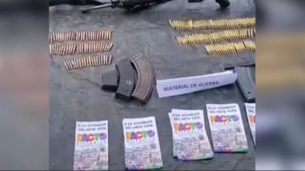 Atención: encuentran publicidad política del Pacto Histórico a presunto disidente de las Farc; también había fusiles y material de guerra.
