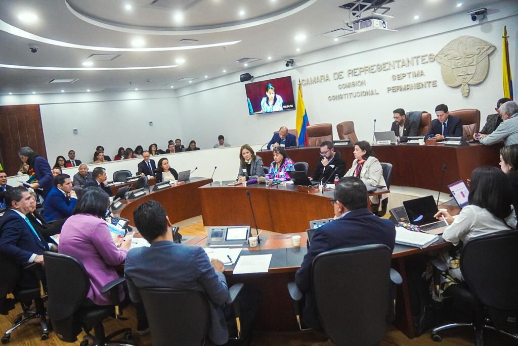 Comisión Séptima de la Cámara de Representantes.