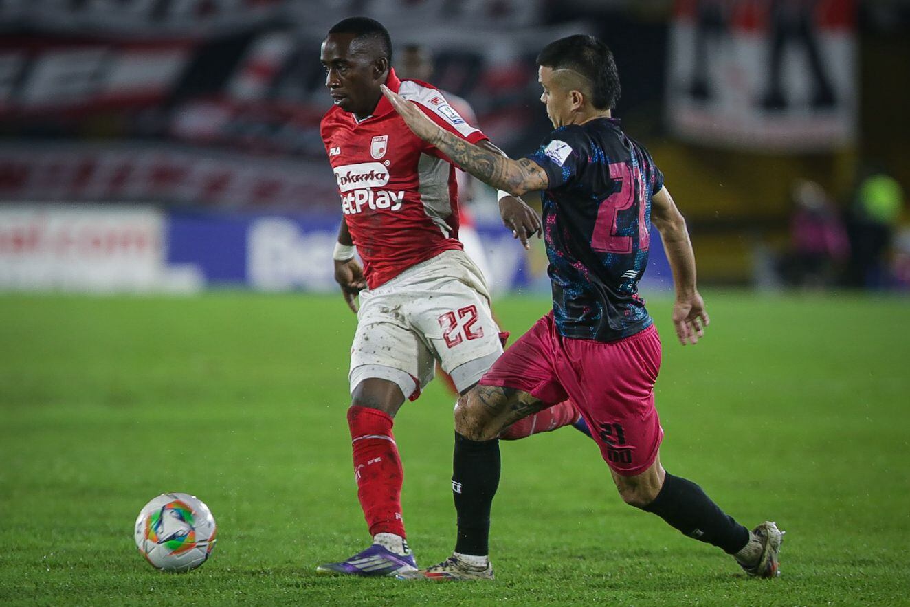 Santa Fe vs. Pereira.