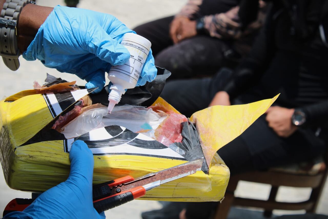 Más de tres toneladas de cocaína decomisadas en San Andrés por la Armada.