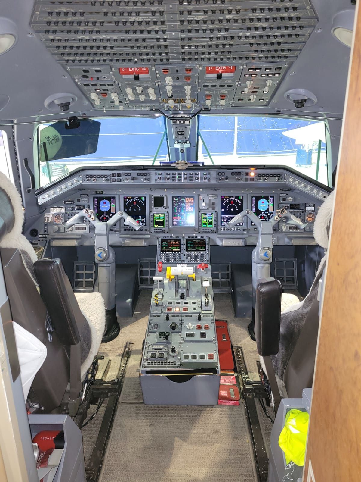 Avión que compró la Policía Nacional y lo tienen en aprietos