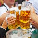 Toda la diversión del Oktoberfest pero sin la resaca. Cada vez más alemanes se pasan a la cerveza sin alcohol, seducidos por sus ventajas para la salud y la calidad creciente de las opciones disponibles.