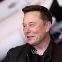 ¿Cómo lo hizo? Elon Musk aumentó su fortuna en un solo día: la lucha con Bezos continúa