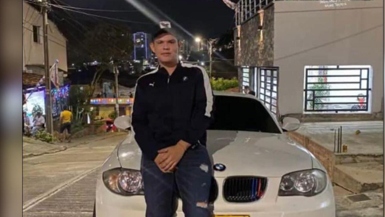 Según el abogado de víctimas, Ludwin Prada, este es Julián Andrés Calderón, presunto responsable de atropellar a cinco jóvenes en Girón, Santander.