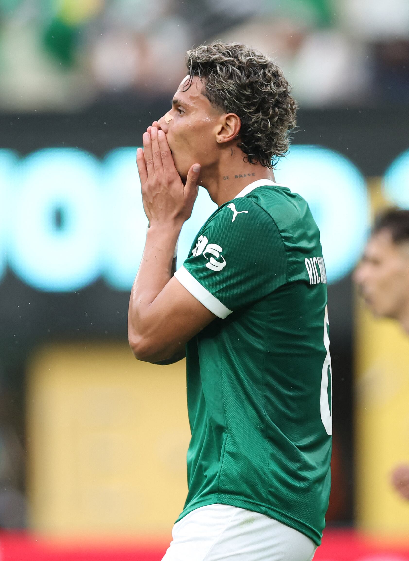 Palmeiras' Colombian midfielder #08 Richard Rios reacts during the Club World Cup 2025 Group A football match between Brazil's Palmeiras and Portugal's FC Porto at the MetLife stadium East Rutherford, New Jersey on June 15, 2025. (Photo by CHARLY TRIBALLEAU / AFP)