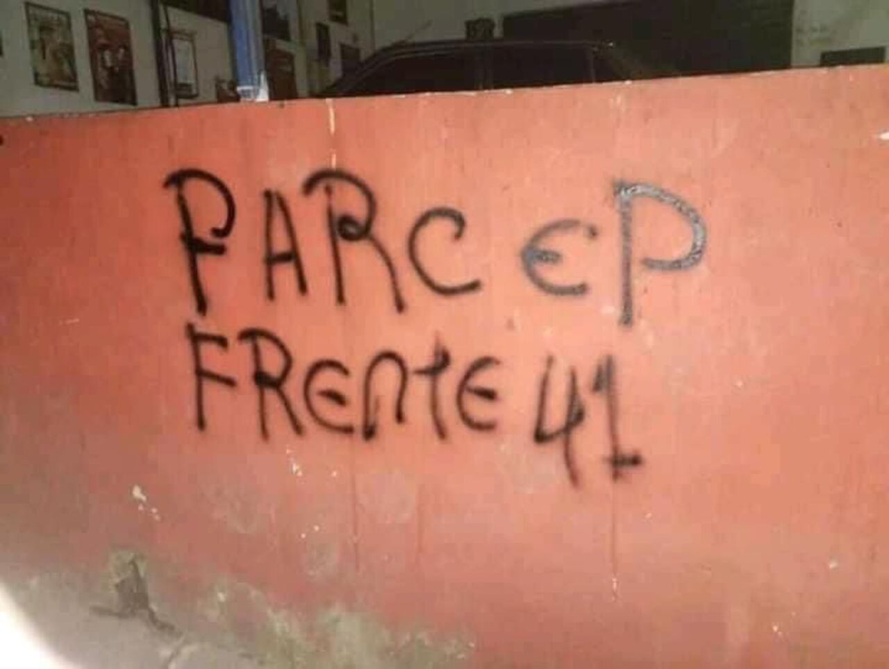 Grafitis en Río de Oro, Cesar